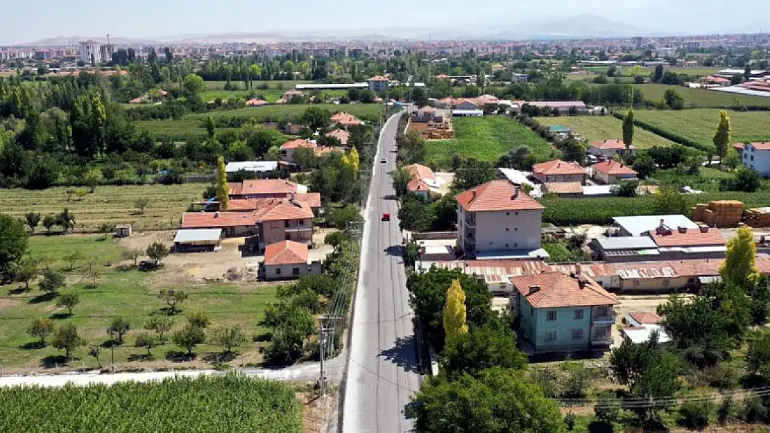 Konya Büyükşehir Ereğli'de bu yıl 22,6 kilometre mahalle yolu yapıyor