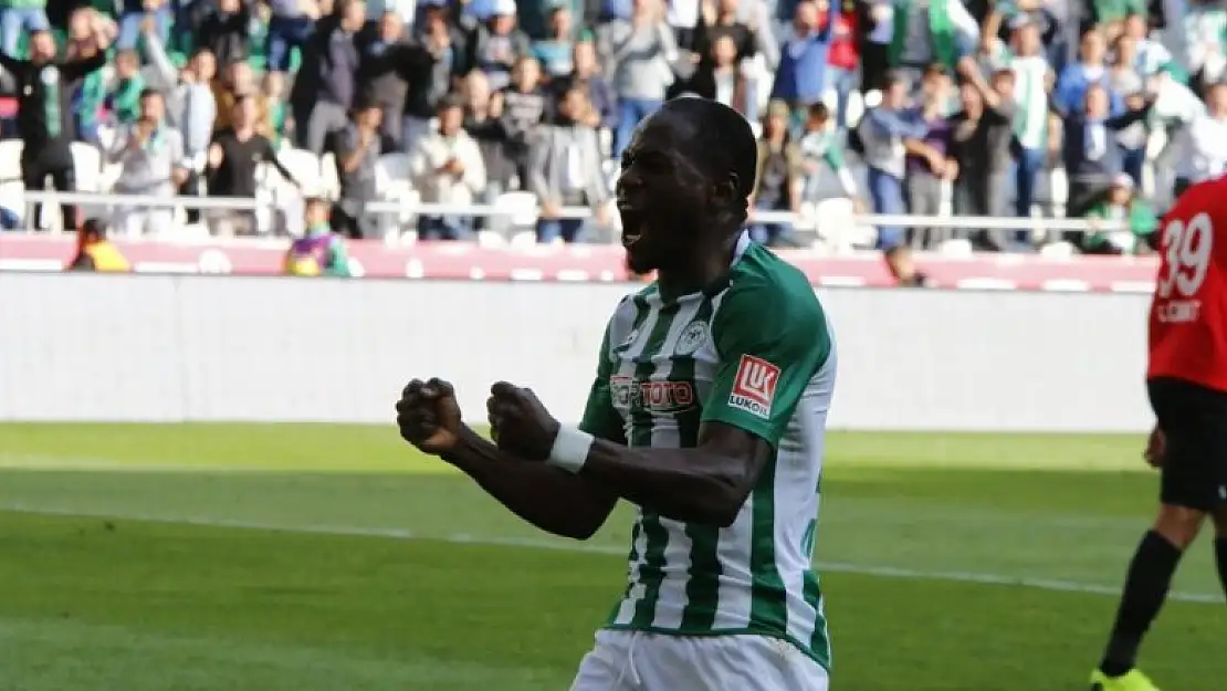 Konyaspor'da flaş ayrılık