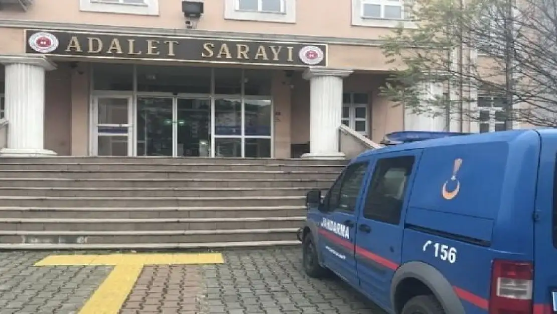 Taşlı sopalı arazi kavgası: 2 yaralı, 3 gözaltı