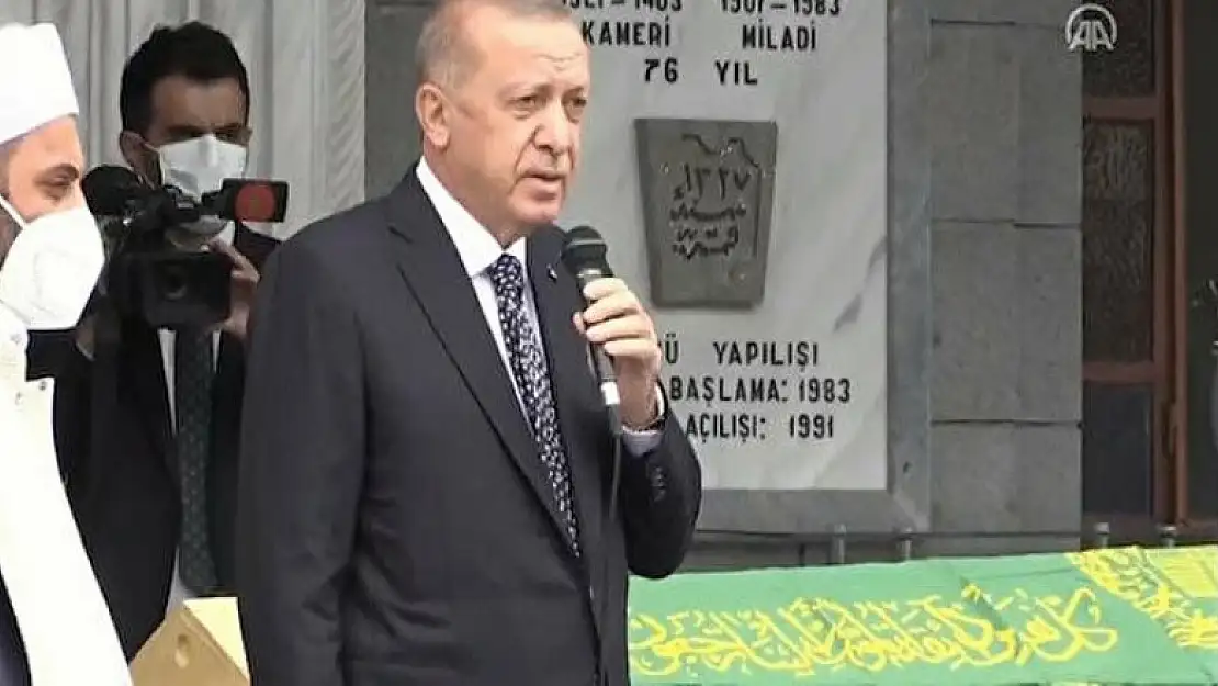 Cumhurbaşkanı Erdoğan, Osman Yılmaz'ın cenaze namazına katıldı