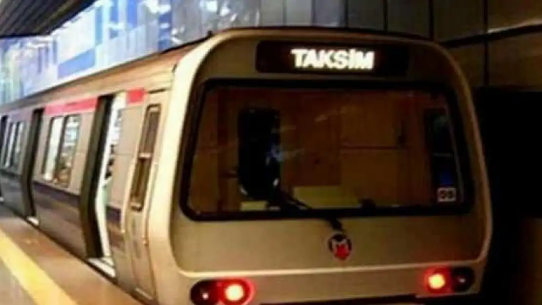 Taksim metrosunda intihar girişimi: Geçici süreyle kapatıldı!