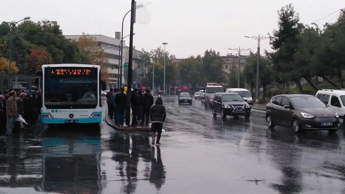 Konya'ya sağanak yağmur geliyor