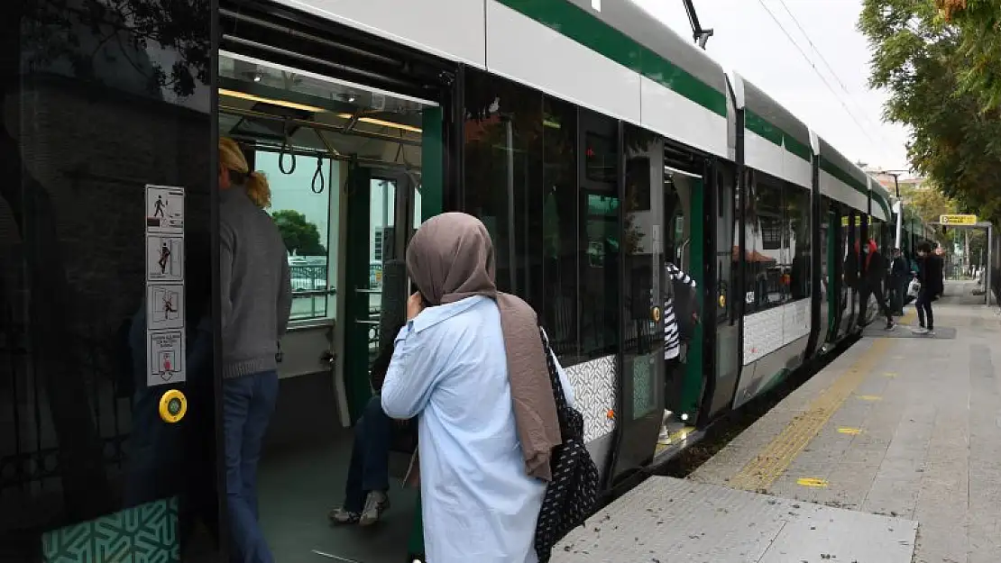 Konya'da yeni üniversite öğrencilerine 3 gün ücretsiz