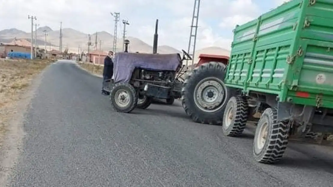 Konya'da traktörden düşen çocuk hayatını kaybetti