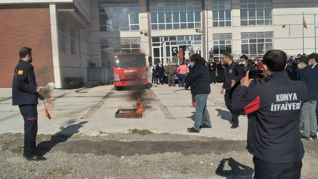 Yunak okullarında afet eğitimi ve tatbikatı başladı