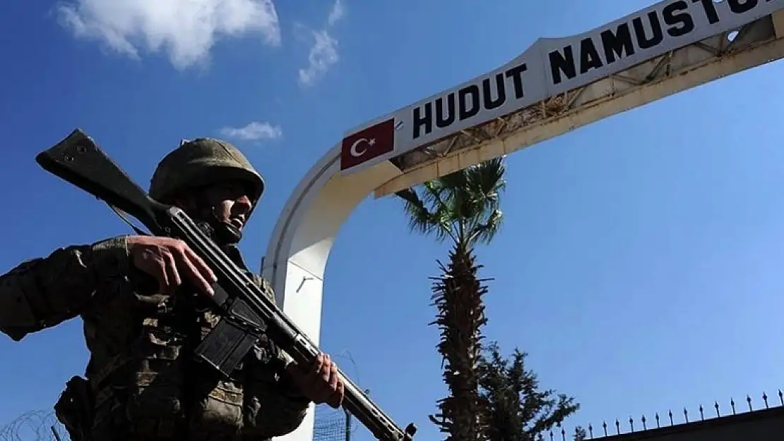 Yunanistan'a geçmeye çalışan 3 FETÖ mensubu yakalandı