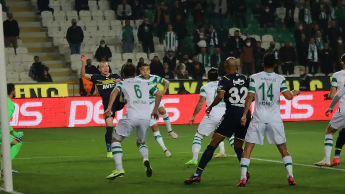 Spor Toto Süper Lig: Konyaspor: 2 - Fenerbahçe: 0 (Maç devam ediyor)