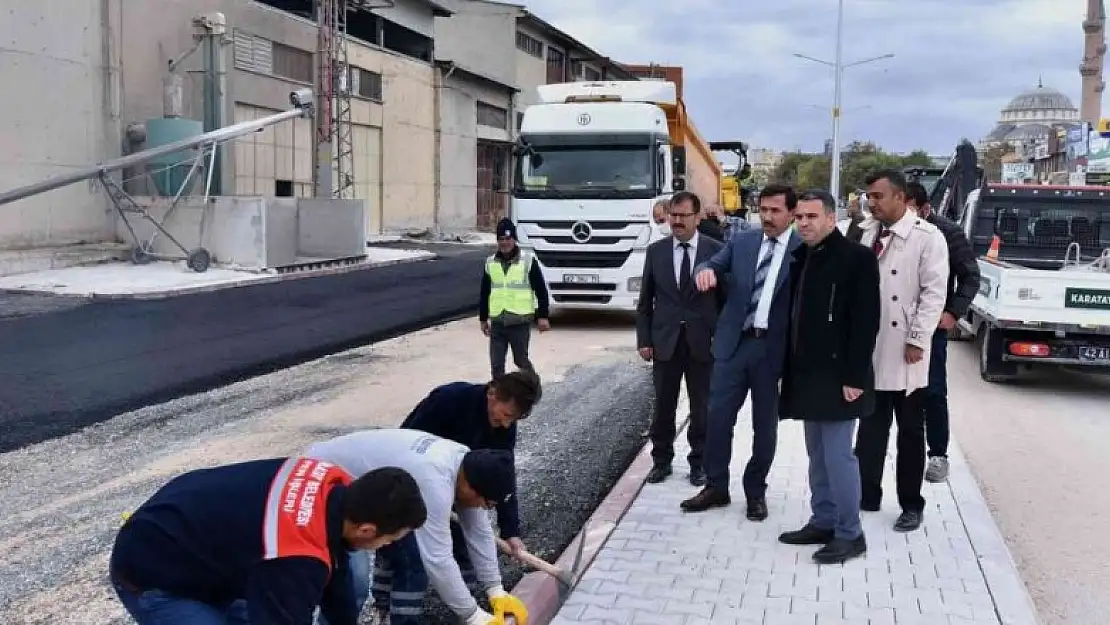 Başkan Hasan Kılca, yürütülen asfalt çalışmalarını yerinde inceledi