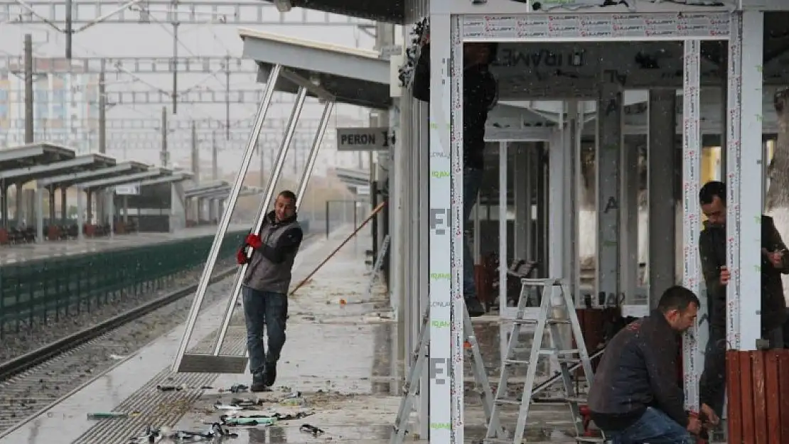 Karaman Garı'nda Yüksek Hızlı Tren hazırlıkları hızla sürüyor