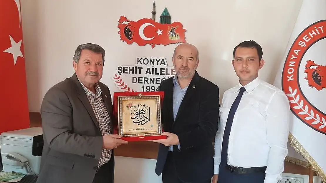 Eğitimciler Birliği Sendikası'ndan Konya şehit ailelerine ziyaret