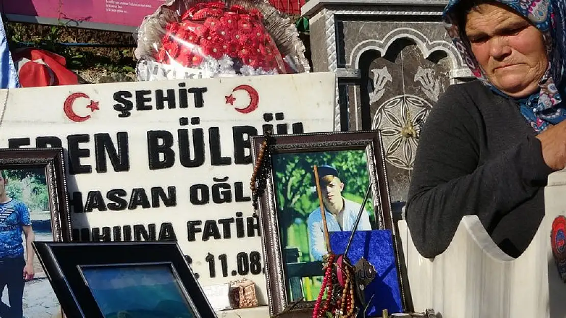 Şehit Eren'in annesi Bülbül: 'Eren'in annesi olarak ona yazıklar olsun diyorum'