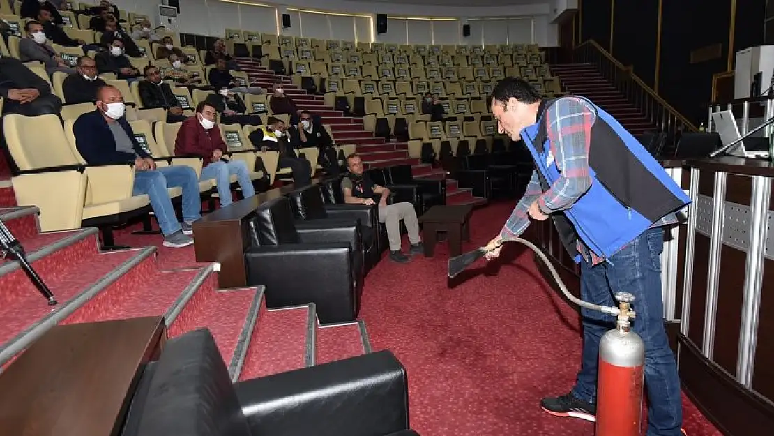 Karatay Belediyesi personeline 'Afet Farkındalık Eğitimi' verildi