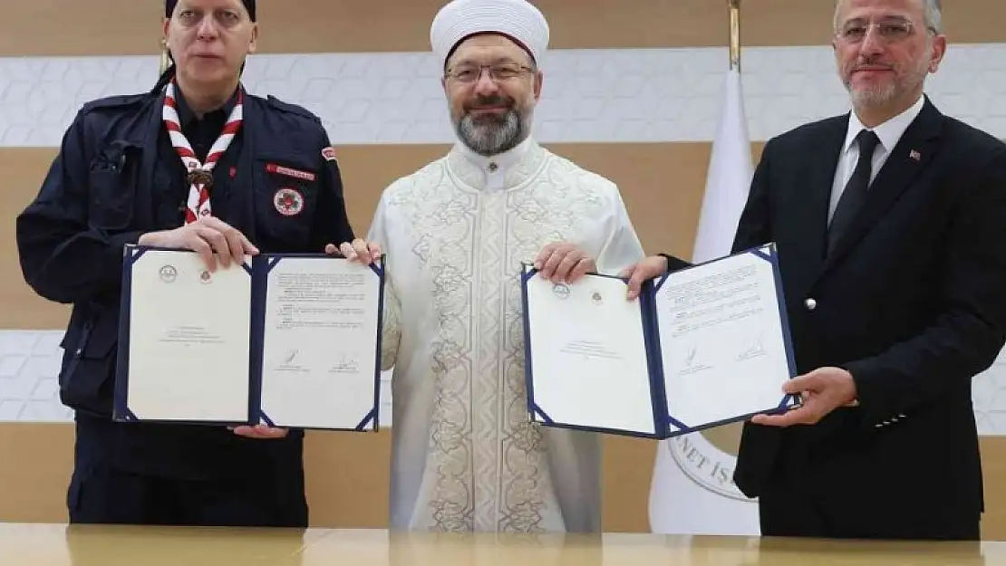 Diyanet İşleri Başkanlığı ile Türkiye İzcilik Federasyonu arasında iş birliği protokolü imzalandı