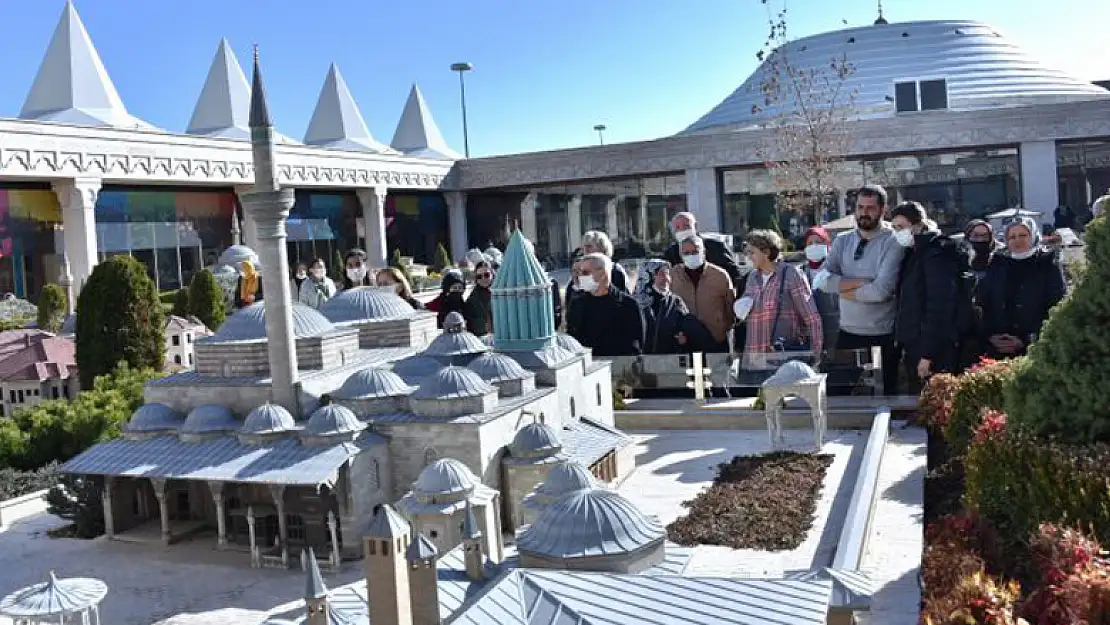 Konya Panorama Müzesi, Hz. Mevlana'nın dostlarını ağırlıyor