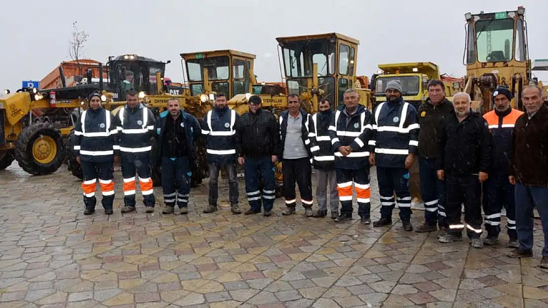 Çumra Belediyesi Kar Timleri Teyakkuzda