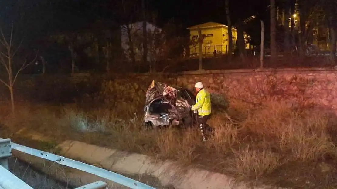 Su kanalına düşen otomobilin sürücü hayatını kaybetti