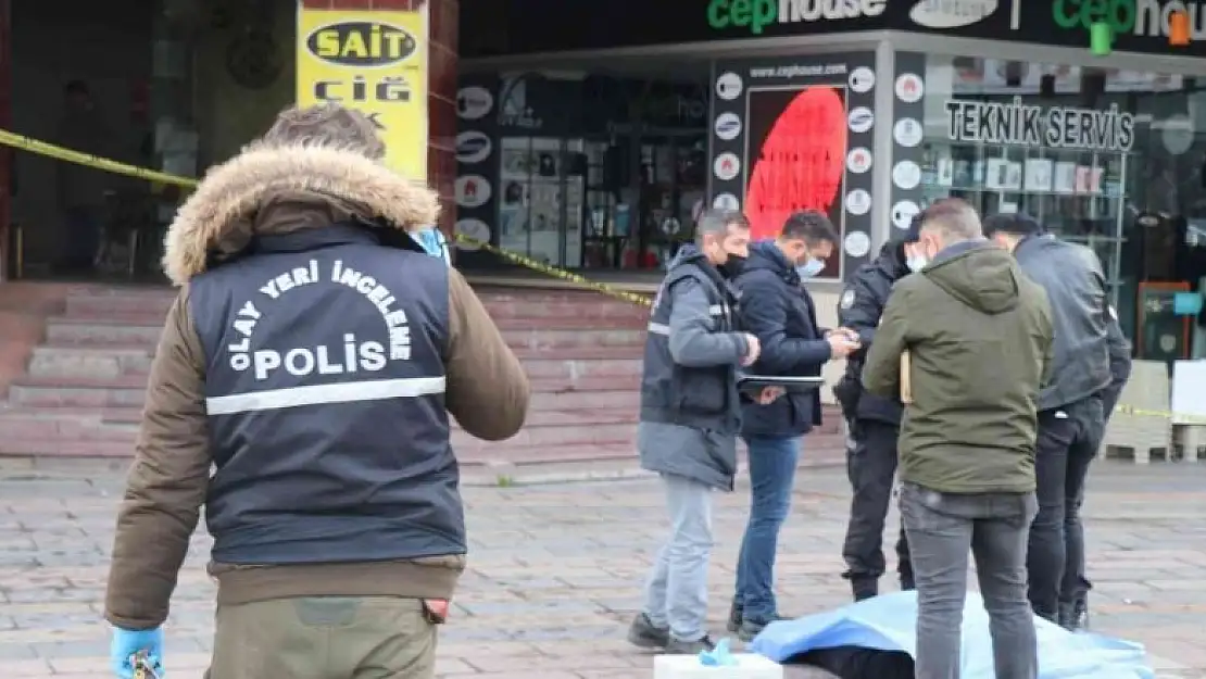 Stajyer avukat iş merkezinden düşerek öldü!