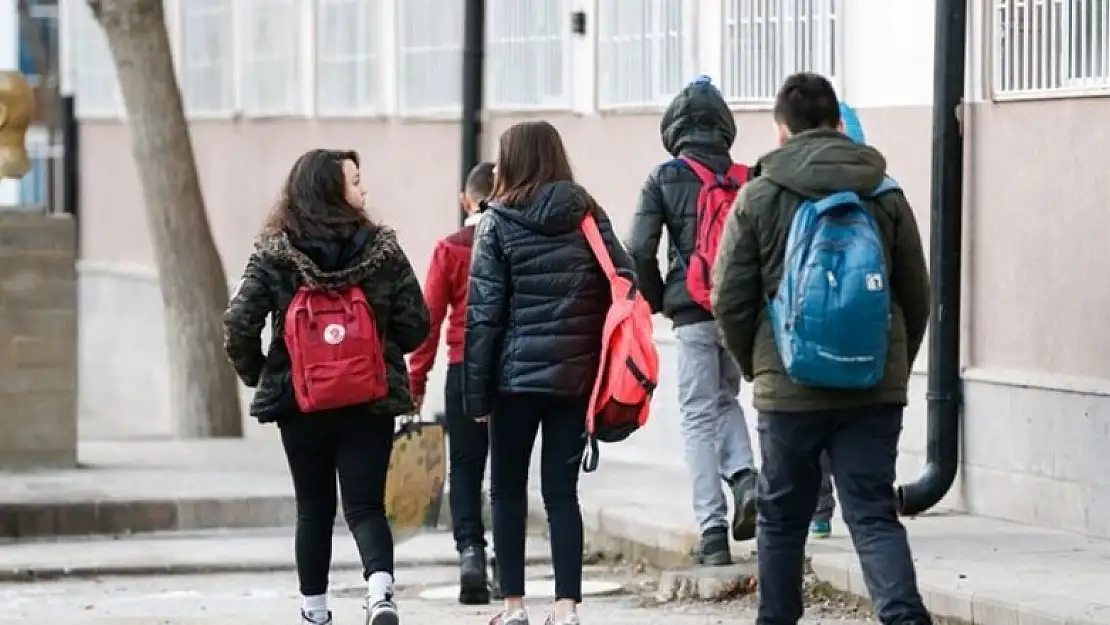 İstanbul'da yarıyıl tatili erkene çekildi! Vali Yerlikaya duyurdu