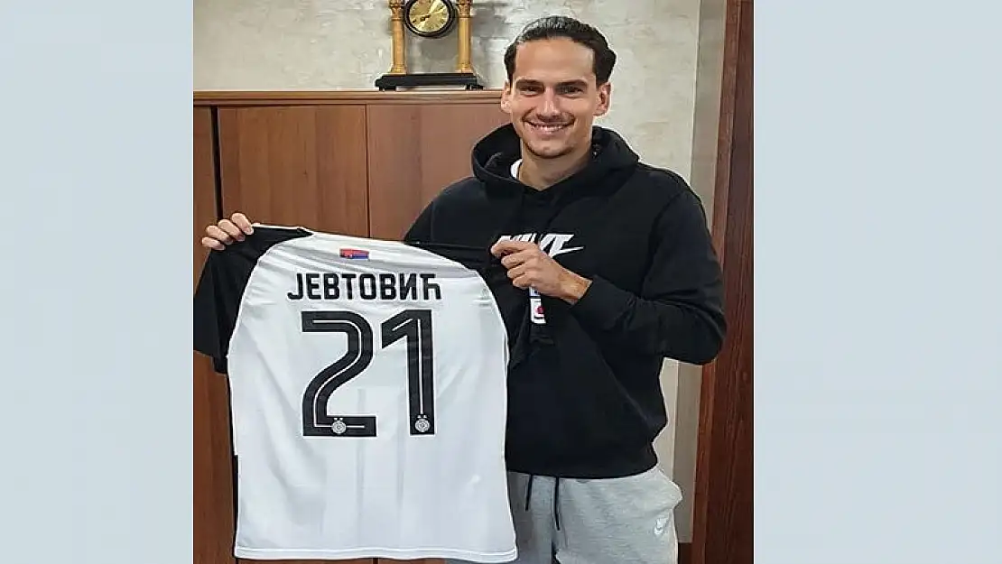 Jevtoviç Partizan'a imza attı