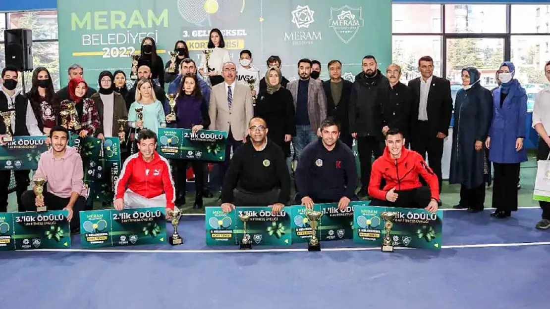 Meram 3. Kort Tenis Kış Turnuvası'nda şampiyonlar belli oldu