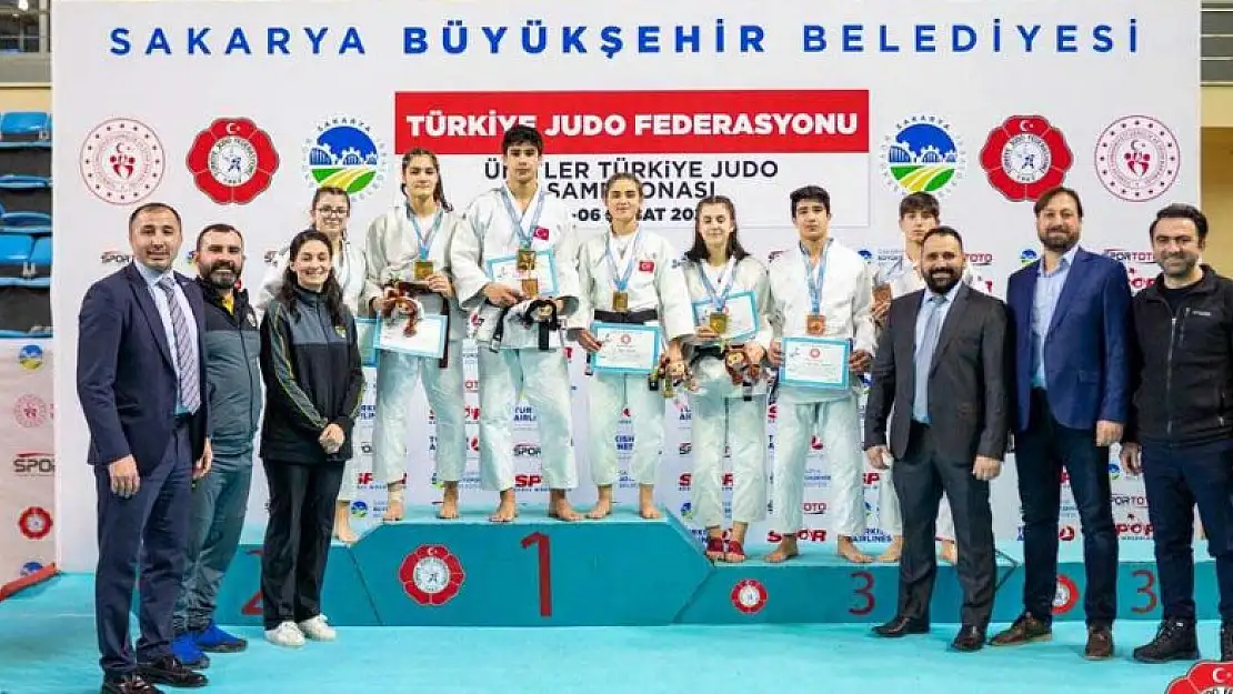 Judo'da Konya Büyükşehir Belediyespor Rüzgarı