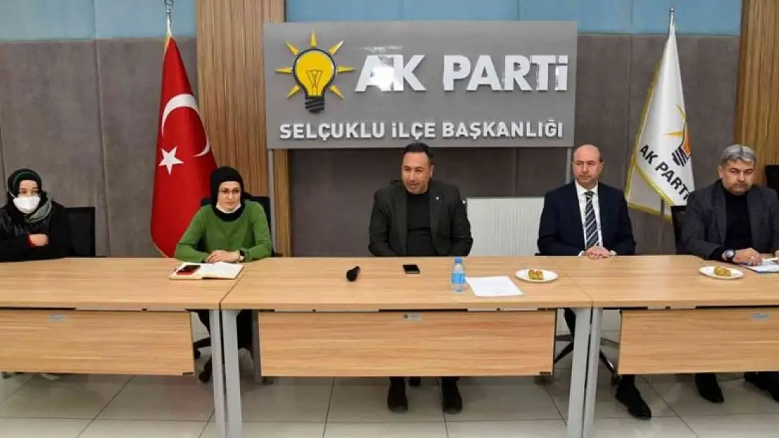 AK Parti Selçuklu Kadın Kolları seçim stratejisini belirledi