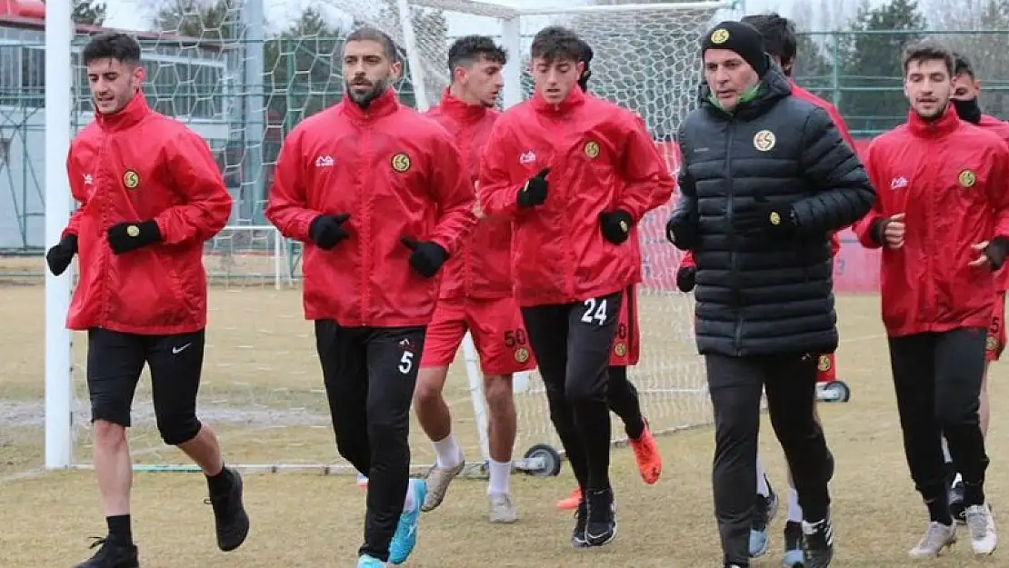 Eskişehirspor, 1922 Konyaspor maçına hazırlanıyor