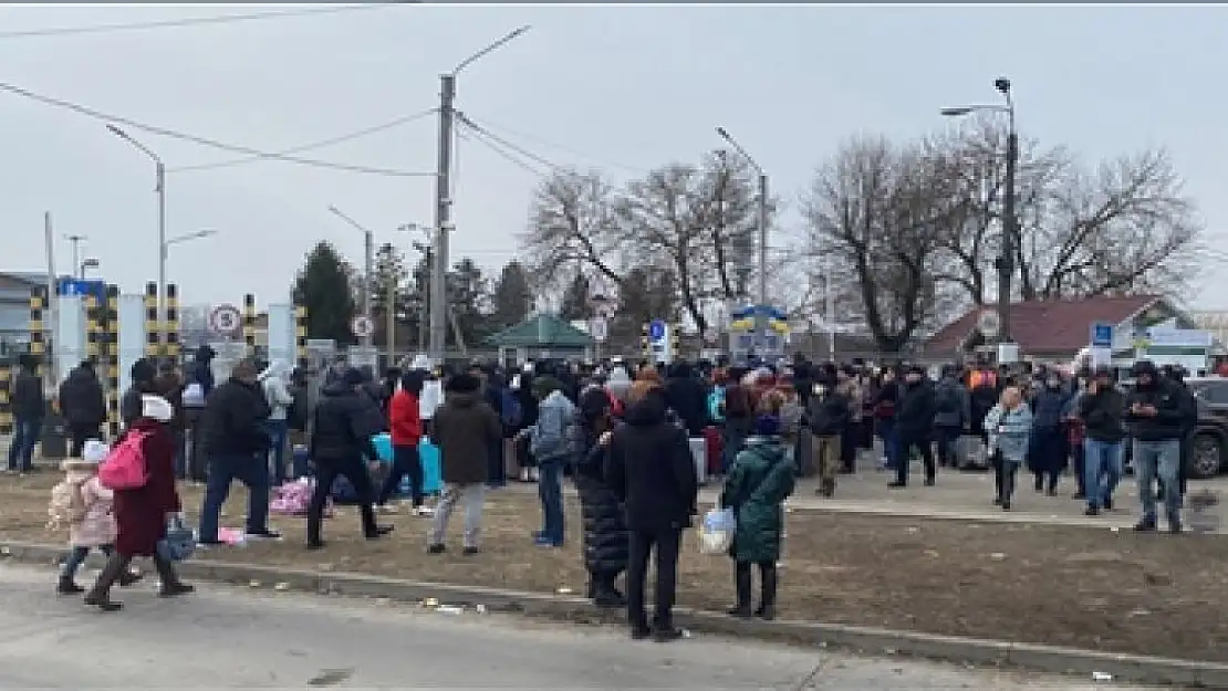 Ukrayna'dan Romanya'ya geçişte transit geçiş belgesi aranmayacak