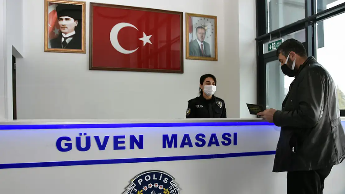 Cumhuriyet Polis Merkezi Amirliği Yazır Mahallesi'ndeki  yeni binasında hizmete başladı