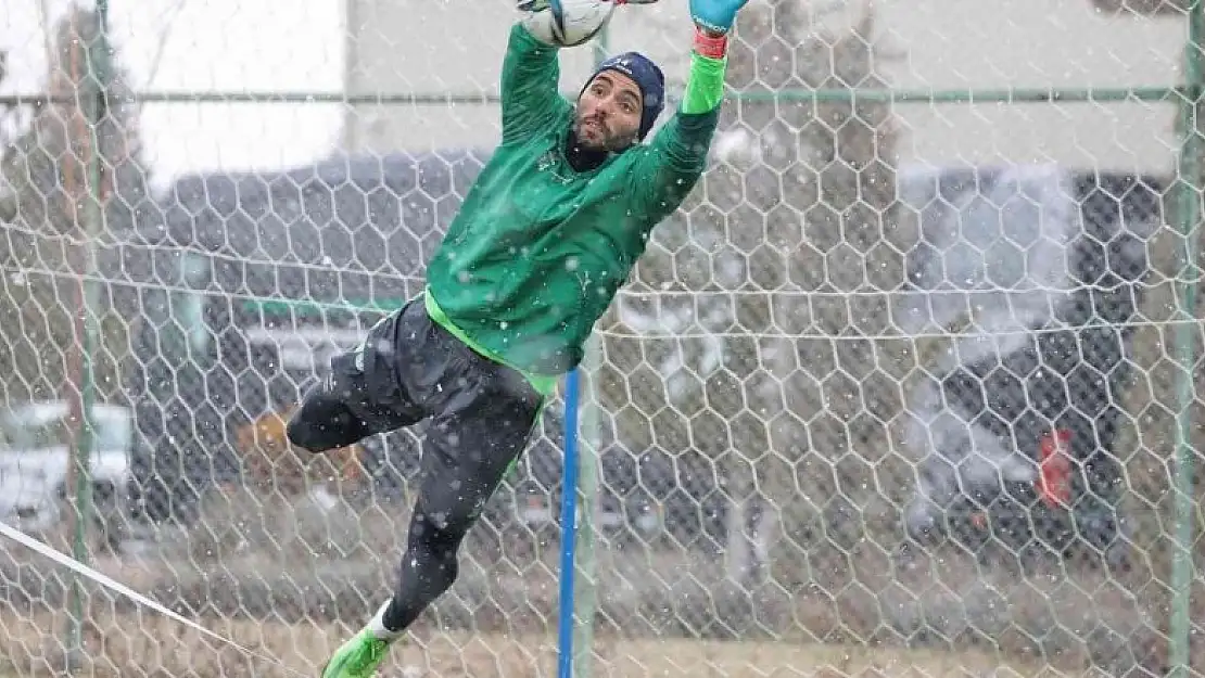 Konyaspor'da Kayserispor maçı hazırlıkları sürüyor