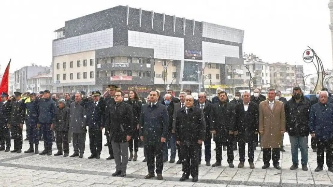 Kulu'da şehitler törenle anıldı