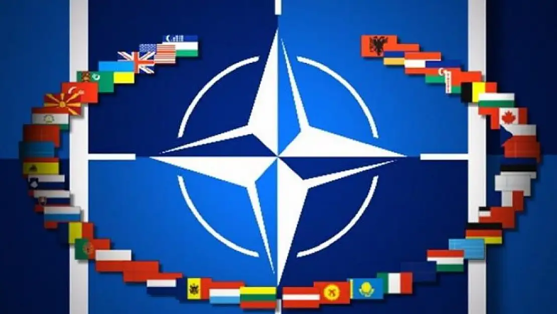 NATO zirvesinde liderlerden Putin'e sert mesajlar!