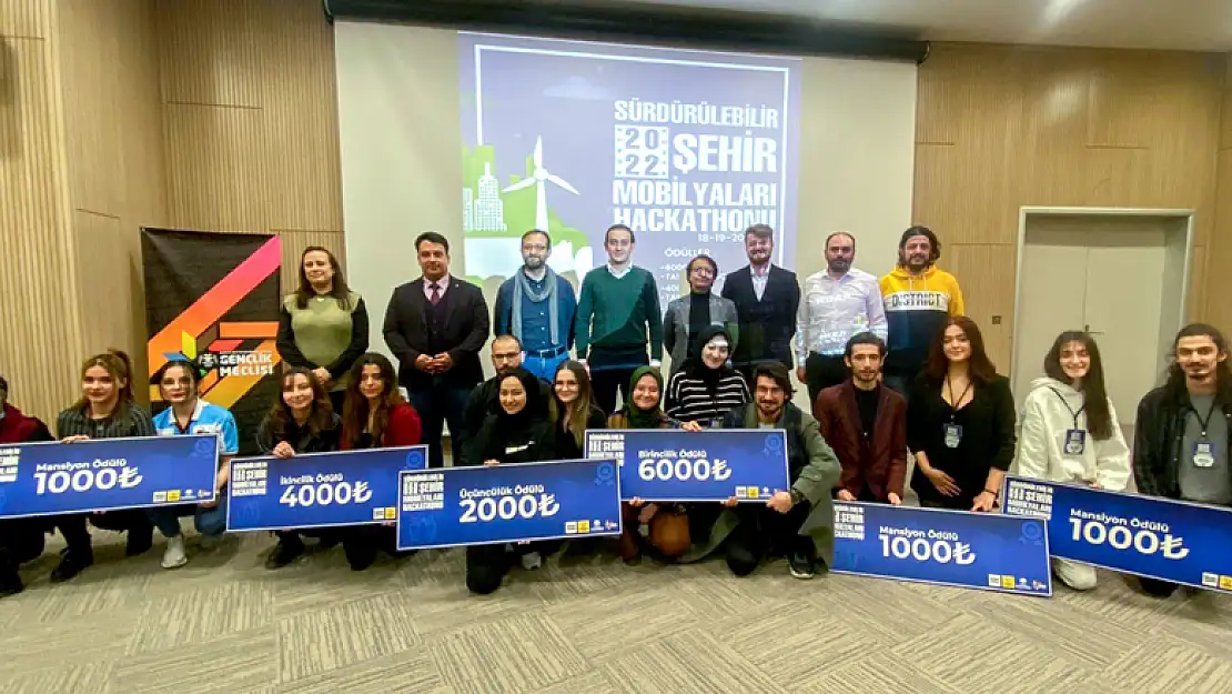 Şehir mobilyaları tasarımında Selçuk Üniversitesi damgası