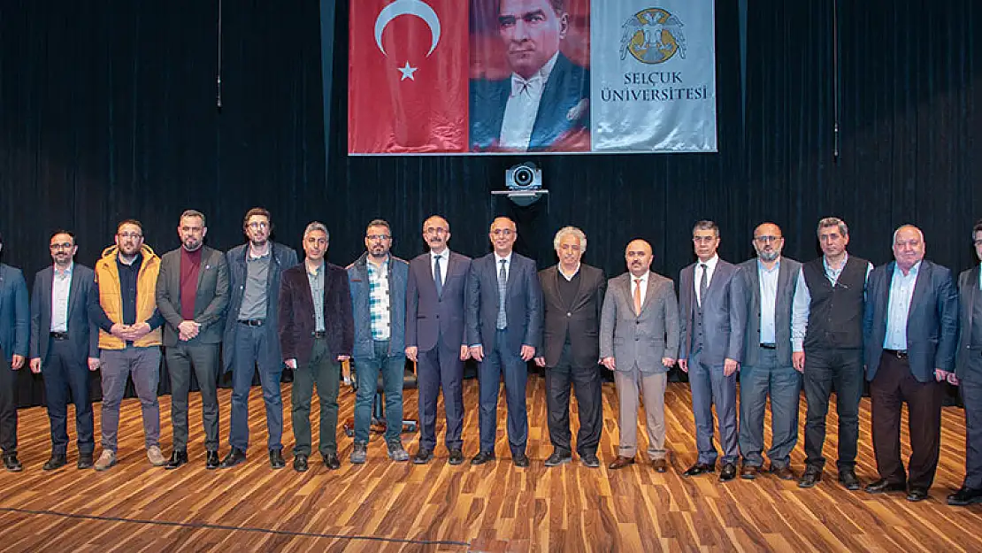 TDK Başkanı Prof. Dr. Gülsevin, Selçuk Üniversitesindeydi