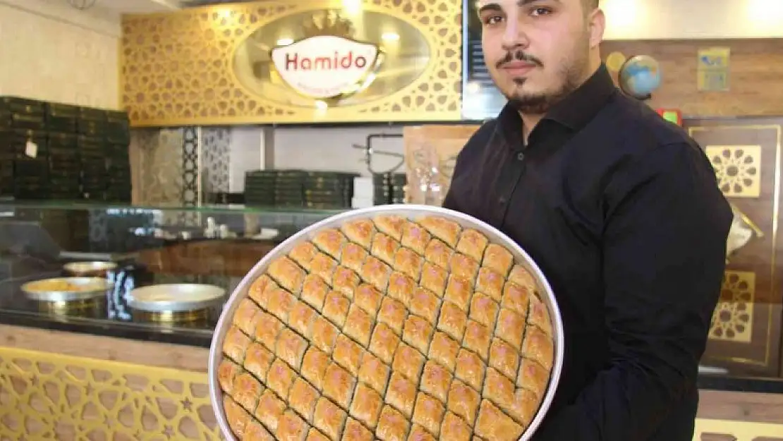 Baklavacıların Ramazan mesaisi başladı