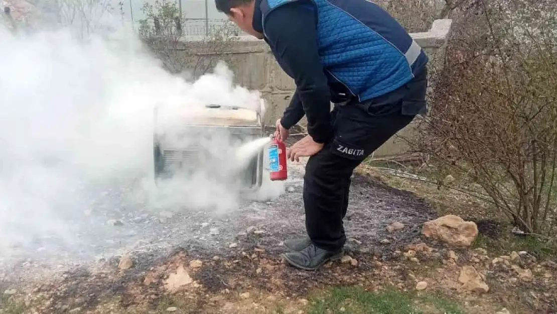 Konya'da zabıta ekipleri orman yangınını önledi