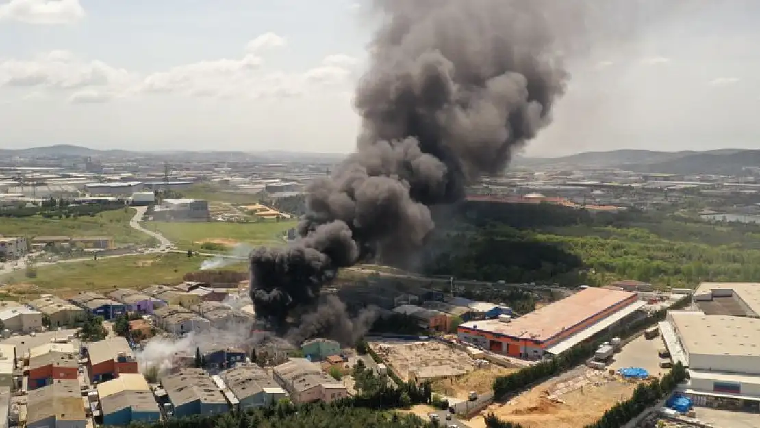 Tuzla'da fabrikada şiddetli patlama: Fabrika alevlere teslim oldu