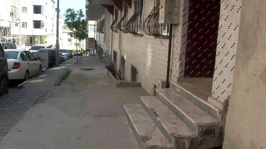 İtalya'ya gitme hayali kötü bitti: Arnavutköy'de rehin tutulan 2 Afgan kurtarıldı