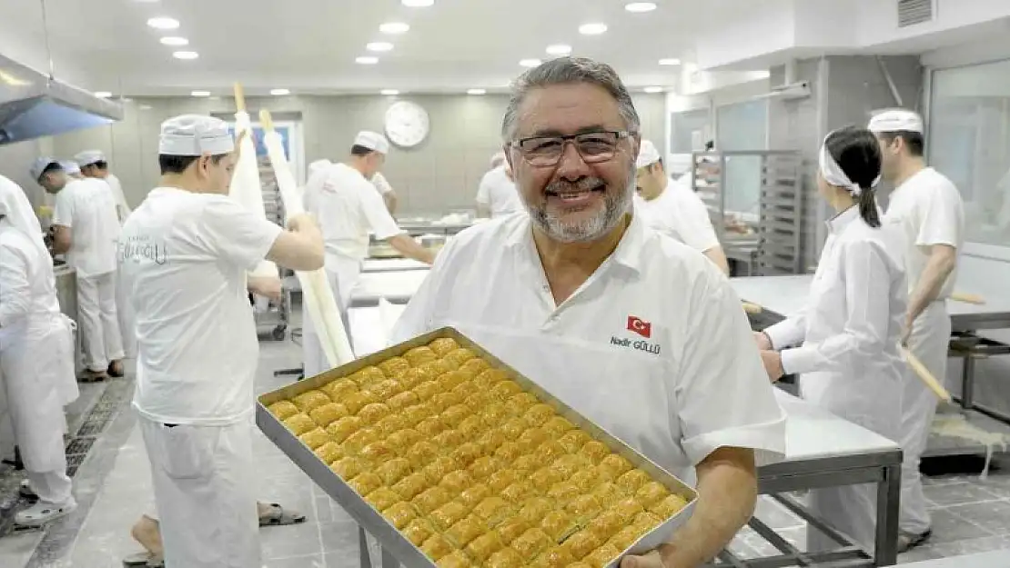 Bayram baklavaları hazır