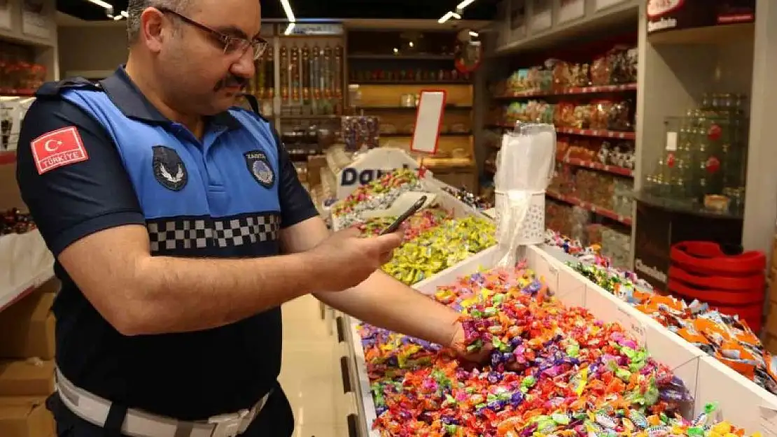 Marketlerde tatlı ve şeker denetimi