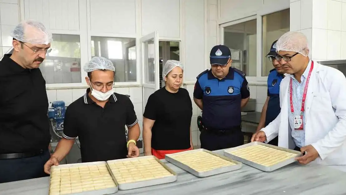 Bayram öncesi market ve imalathaneler denetlendi