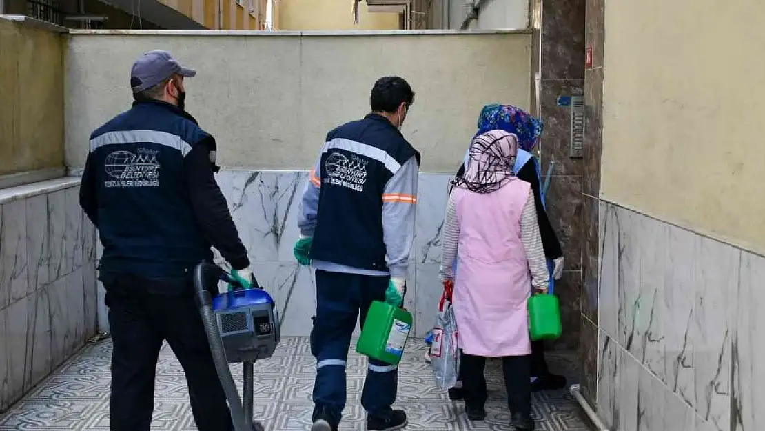 Esenyurt Belediyesi'nden 'evde temizlik' hizmetiyle ihtiyaç sahiplerine destek