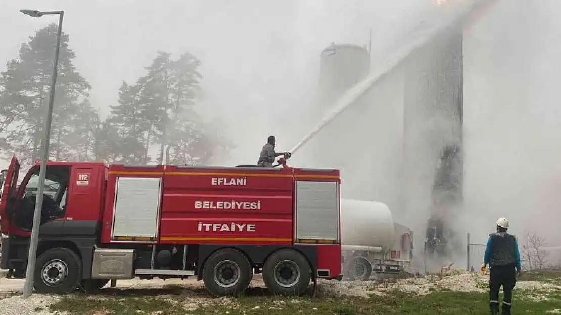 Şişecam işletmesinde korkutan yangın: 1 yaralı