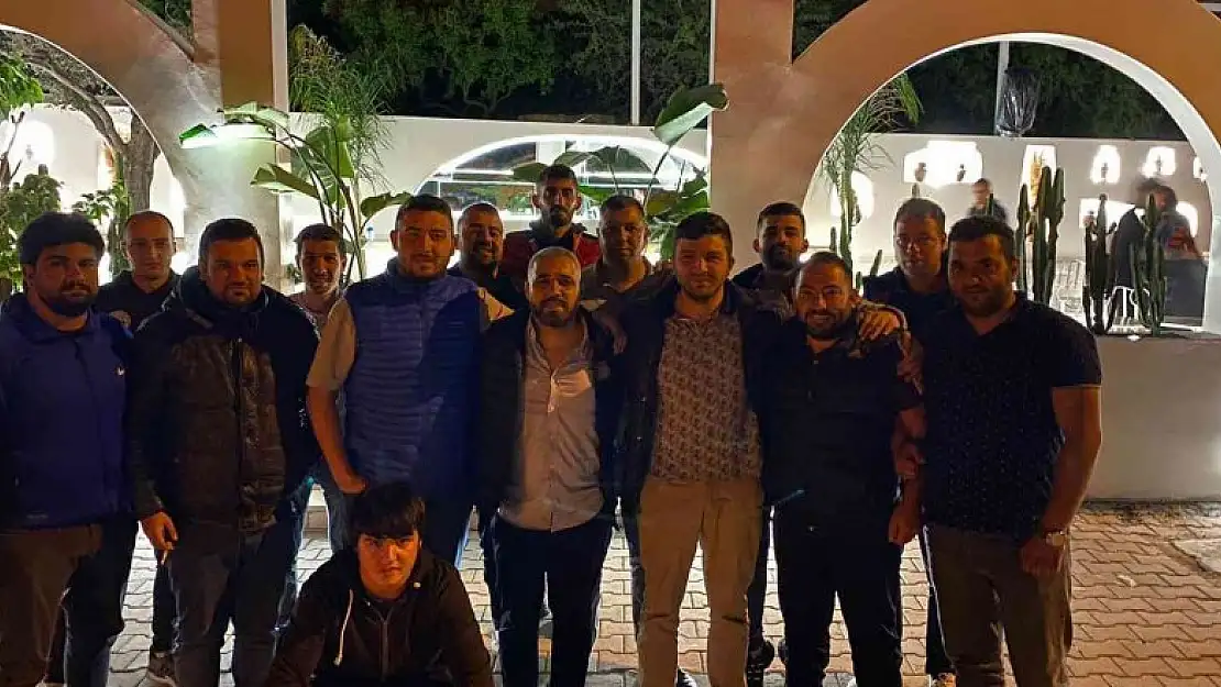 Kuşadasıspor taraftarları iftarda buluştu