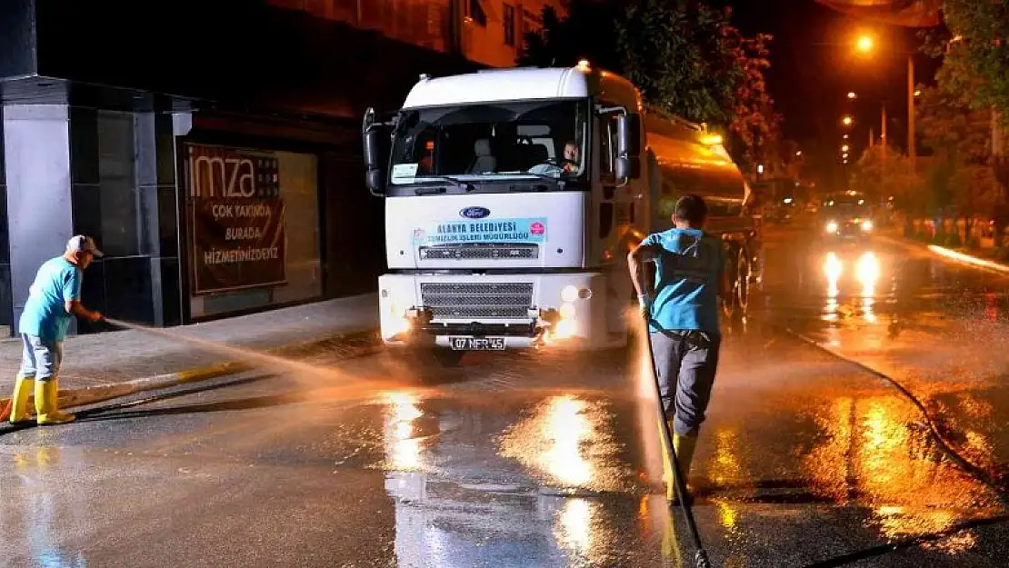 Alanya'da Ramazan Bayramı'nda temizlik işleri tam mesai yapacak