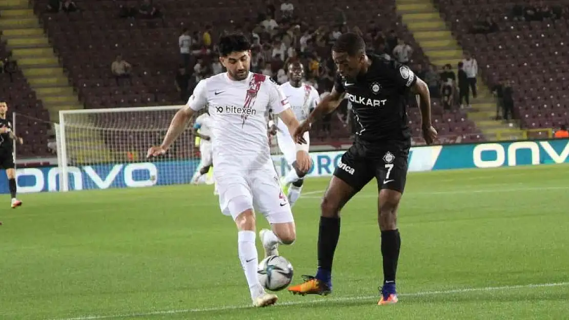 Spor Toto Süper Lig: Hatayspor: 0 - Altay: 1 (İlk yarı)