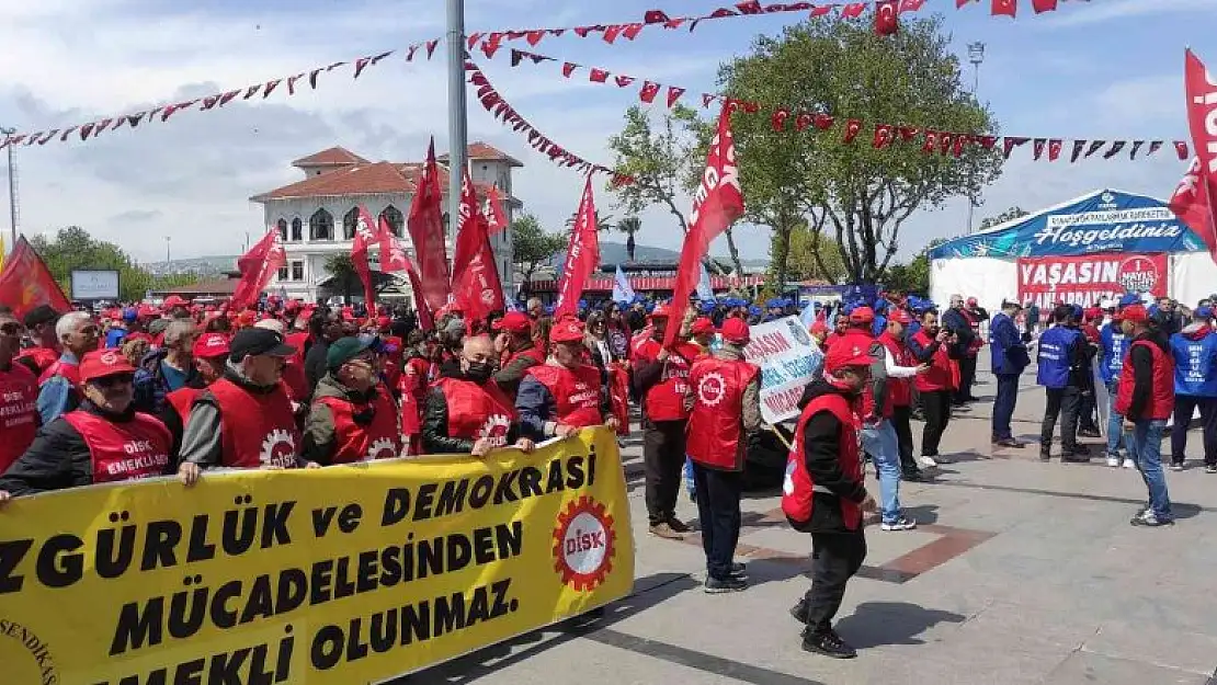 Bandırma'da 1 Mayıs Coşkusu