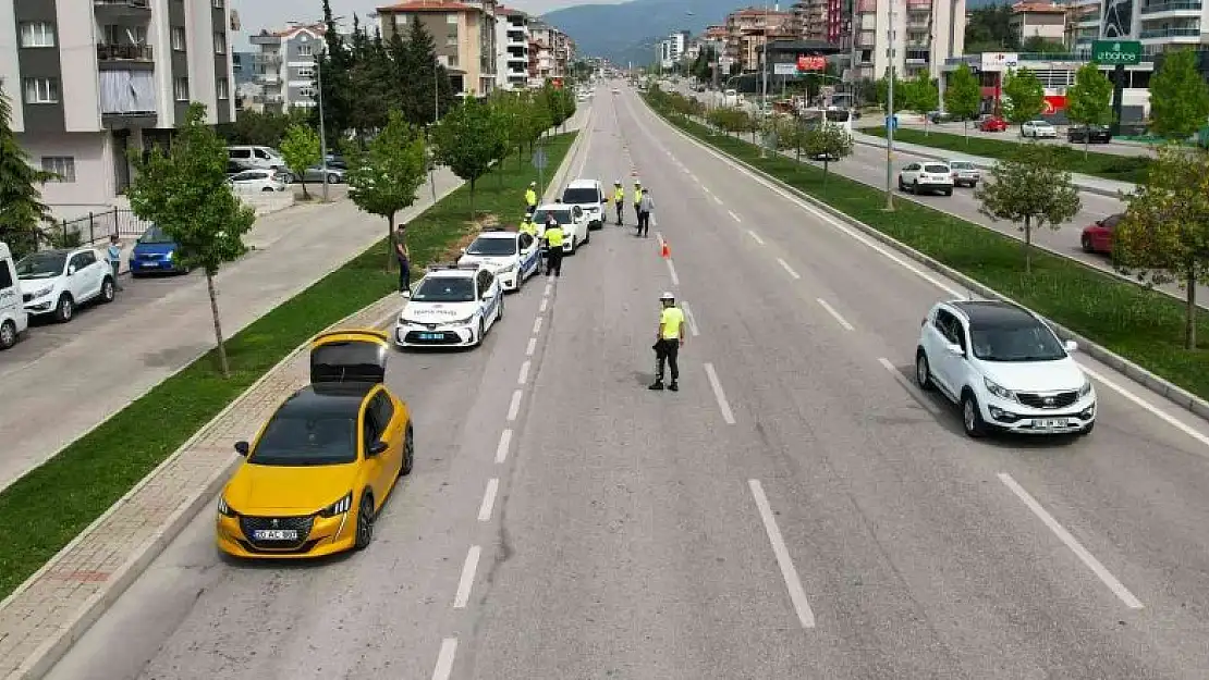 Antalya - Muğla karayolunda bayram yoğunluğu başladı