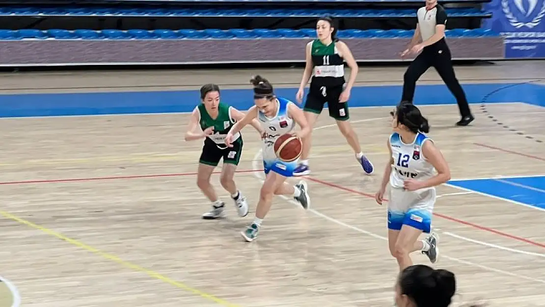 Basketbol Gençler Liginde Düzce Atletik çeyrek finalde