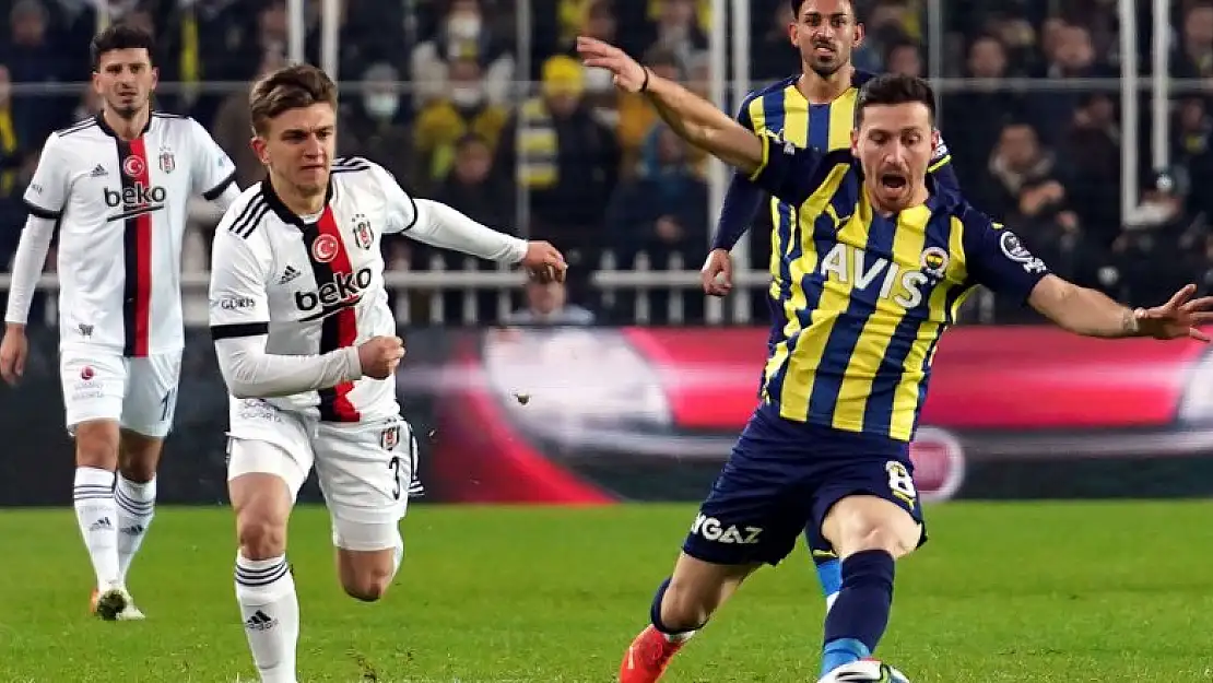 Fenerbahçe, derbi mücadelesinde Beşiktaş ile karşılaşacak